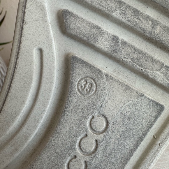 ECCO Bronze Leather Slip On Comfort Loafers Women’s EU38 US7 - Picture 12 of 13